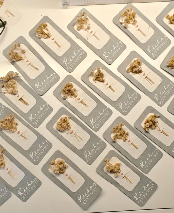 Gift tags (80+designs)